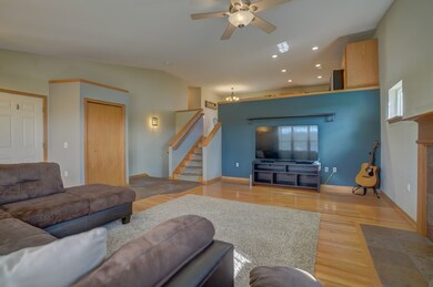 5216 Stoneman Dr, Fitchburg, WI 53711 - photo 5