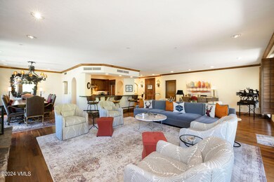 one_bc_61_interior_living_b