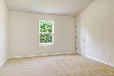 9622 Weikert Rd, Charlotte, NC 28215 - photo 7