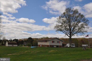 250 Juliustown Rd, Columbus, NJ 08022 - photo 2