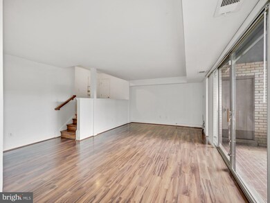 2505 Baltimore Rd unit 1, Rockville, MD 20853 - photo 2