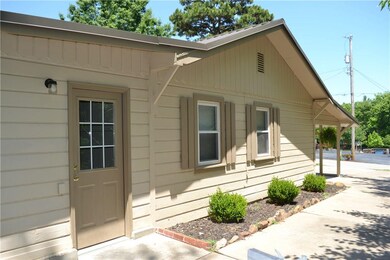 805 N Main St, Bentonville, AR 72712 - photo 2