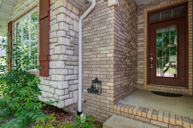 916 Welch St, Nixa, MO 65714 - photo 3