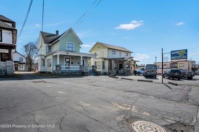 1342 Providence Rd (Top Floor), Scranton, PA 18508 - photo 2