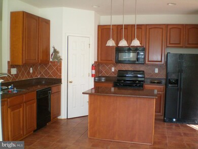 1046 Lily Way, Odenton, MD 21113 - photo 2