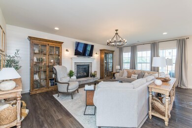 20220620-137-Castle-Acre-Way-martin-real