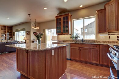 2-sided breakfast bar