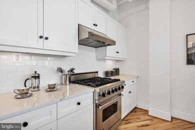 1700 Kalorama Rd NW unit 404, Washington, DC 20009 - photo 7