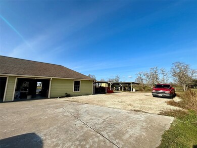 5459 Mustang Rd, Alvin, TX 77511 - photo 6