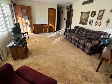 2807 N Red Bank Rd, Evansville, IN 47720 - photo 4