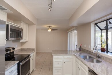 6406 W Mercer Lane-6