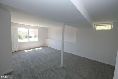 17 Alans Ln, Boyertown, PA 19512 - photo 5