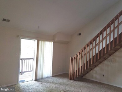 25 Buena Ct, Blackwood, NJ 08012 - photo 2
