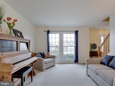 6114 Flemish Blue Ct, Sykesville, MD 21784 - photo 4