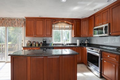 7 Andrews St, Westborough, MA 01581 - photo 6