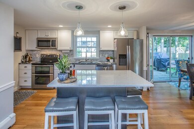 137 Seagate LaneHyannis_Michelle Kaye Ph
