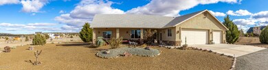 24925 N Camino Del Reino, Paulden, AZ 86334 - photo 2