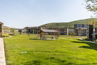 004_1104_west_cattail_court-5_434