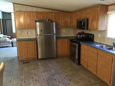 6631 Clearwater Dr, Oxford, NC 27565 - photo 5