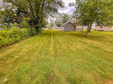 1314 Ferry St, Niles, MI 49120 - photo 5