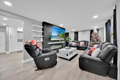 24 Flamingo Blvd, Winter Haven, FL 33880 - photo 7