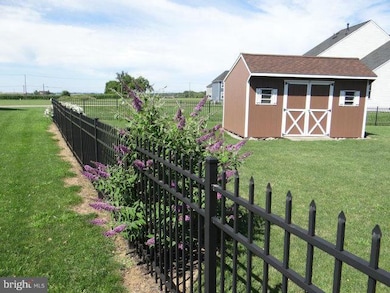 2340 Austin Ave, Chambersburg, PA 17202 - photo 6