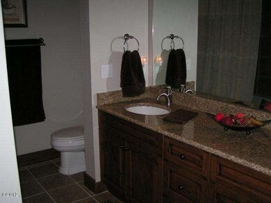 ATTACHED BATH TO BED 1