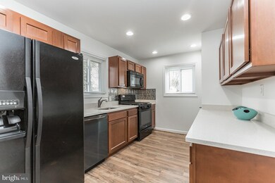 7012 Independence St, Capitol Heights, MD 20743 - photo 4