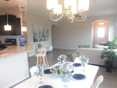 13804 Villa Vista Ave, El Paso, TX 79928 - photo 5