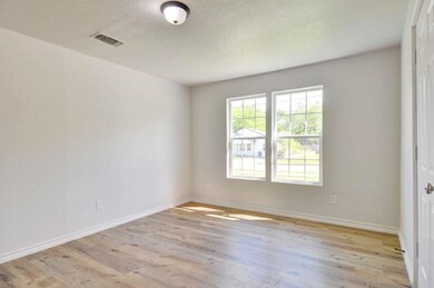 7816 Corina Dr, Fort Worth, TX 76108 - photo 3