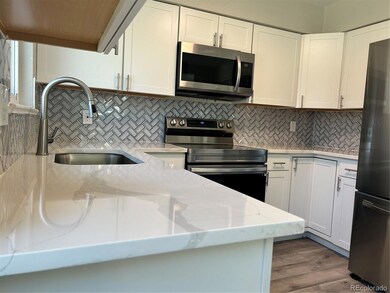 355 S Victor St, Aurora, CO 80012 - photo 3