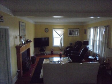 41 Overton St, Warwick, RI 02889 - photo 2