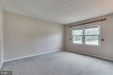 38537 Laurel Ridge Dr, Mechanicsville, MD 20659 - photo 4