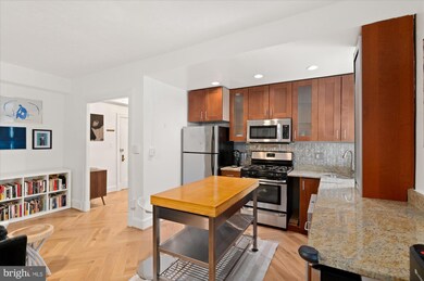 2227 20th St NW unit 303, Washington, DC 20009 - photo 6