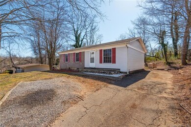 119 Wyatt St, Asheville, NC 28803 - photo 2