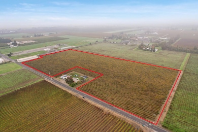 6233 E Woodbridge Rd, Acampo, CA 95220 - photo 3