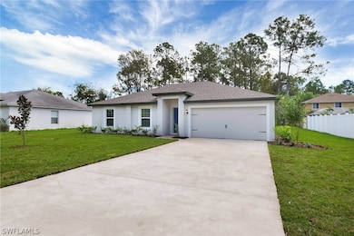 844 La Salle Ave, Fort Myers, FL 33913 - photo 2