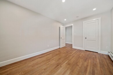 18 Bacon St unit 5, Waltham, MA 02451 - photo 5