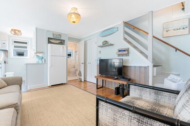 337 Long Sands #3, York