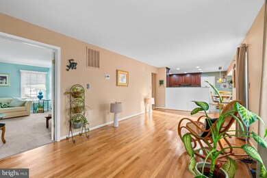 4204 Headwaters Ln, Olney, MD 20832 - photo 5