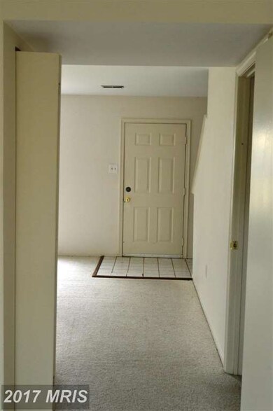 7593 Braemar Ct, Sykesville, MD 21784 - photo 2