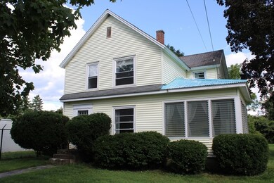 281 Wells St, Greenfield, MA 01301 - photo 2