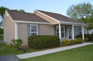 305 Shapard Dr, Shelbyville, TN 37160 - photo 3