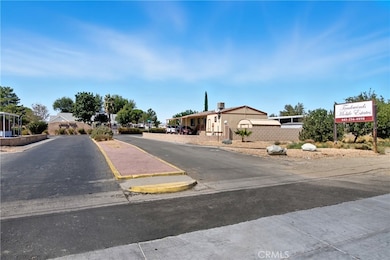 2108 Westerly Dr unit 93, Rosamond, CA 93560 - photo 3