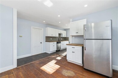 150 Sayles Ave unit 3, Pawtucket, RI 02860 - photo 4