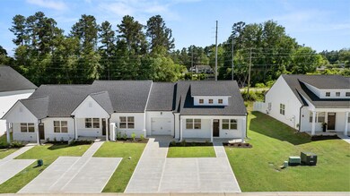 Calloway 3 842 Feldspar Manor lot 9E 004