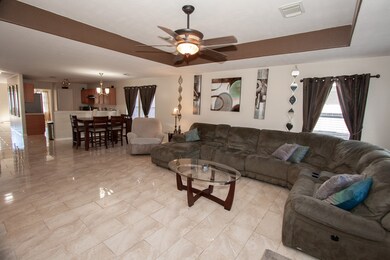 8907 Rainesville Ln, Houston, TX 77075 - photo 4