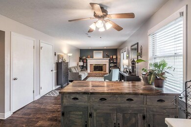 4-14-17 12920 Fox Run Ct NW 21