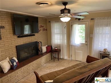 418 E Robertson Ave, Copperas Cove, TX 76522 - photo 5