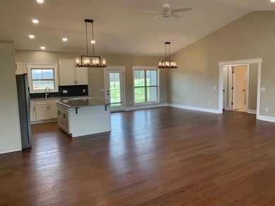 150 Crooked Creek Dr, Cookeville, TN 38506 - photo 3